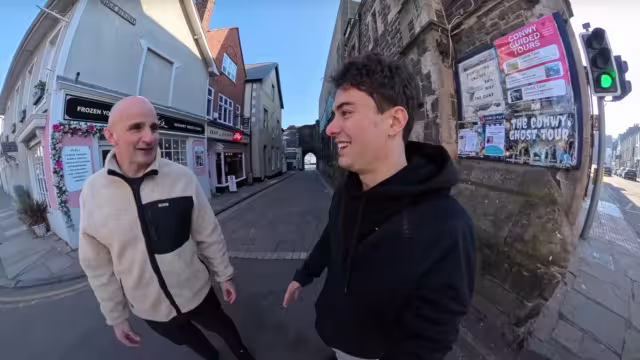 John meets Xioma