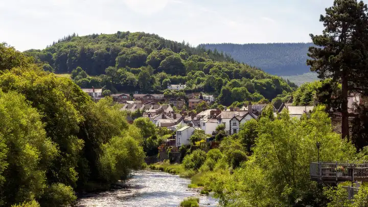 The River Dee, Dee Valley